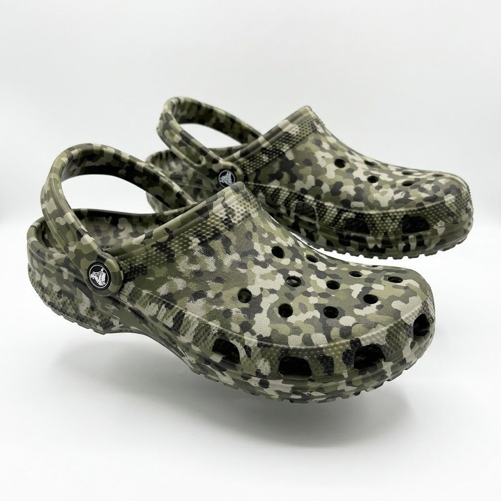Crocs Classic Confetti Clog M7 W9 Army Green Multi Camo Digital NWT 212462-3TC